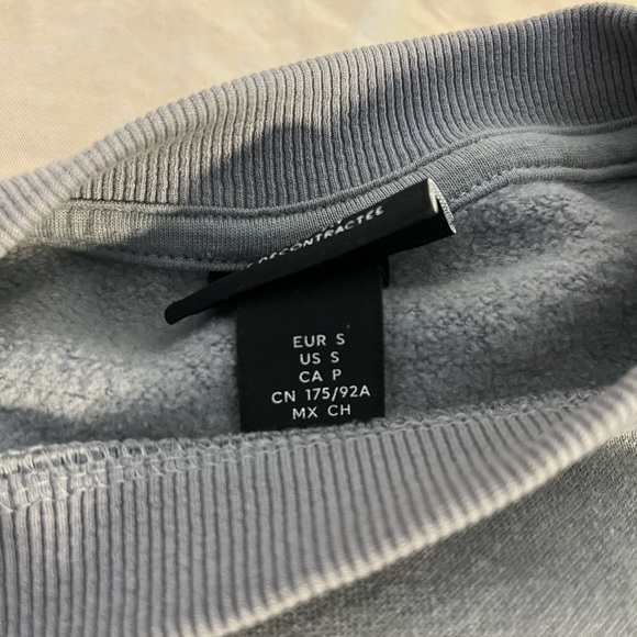 grey-blue wash crewneck - Picture 2 of 5